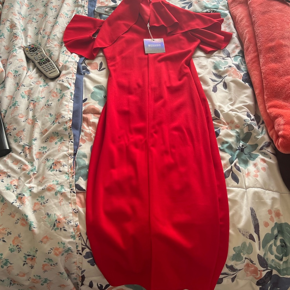 Misguided Red Dress. NWT. US Size: 4
